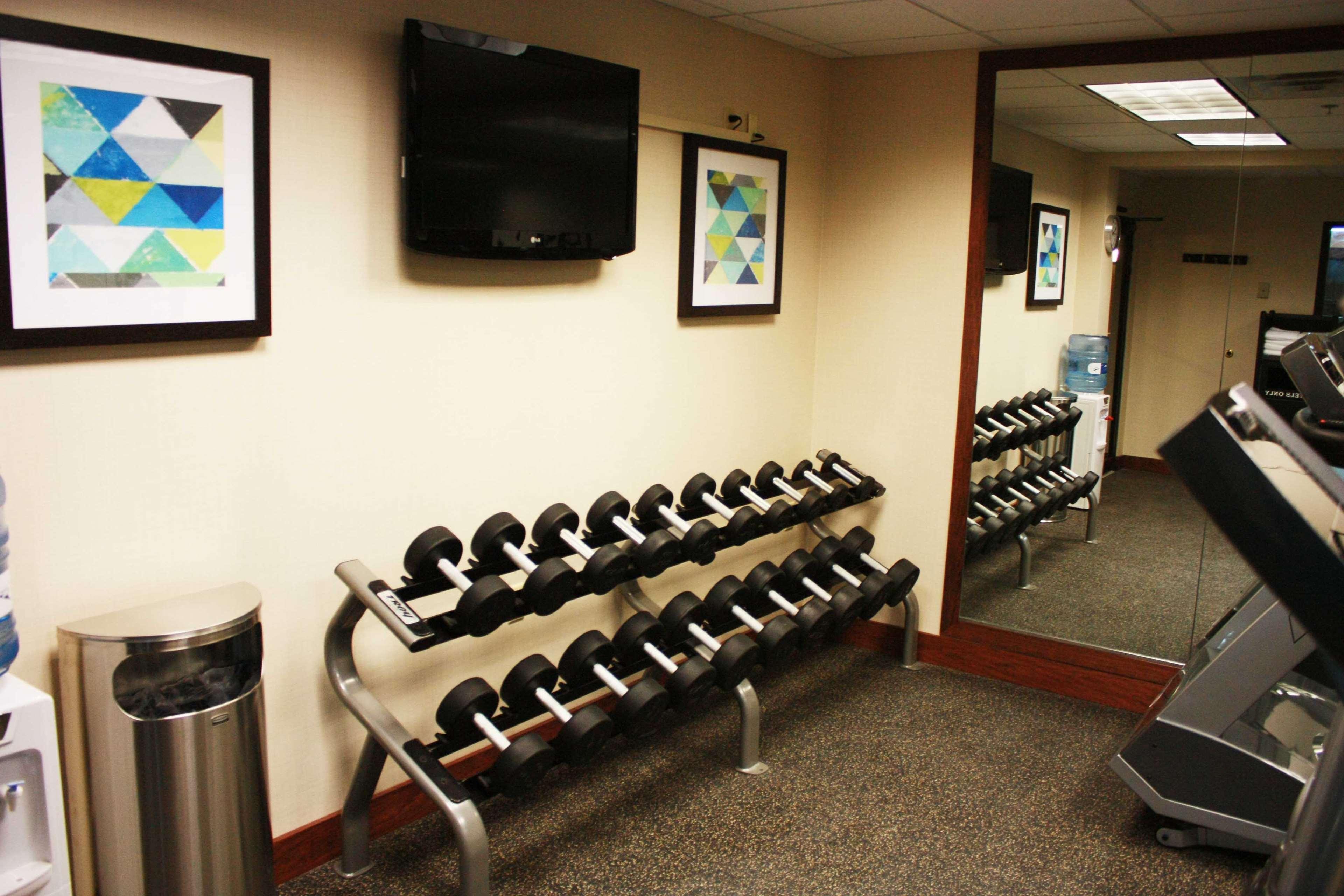 Comfort Inn & Suites Copley Akron Extérieur photo